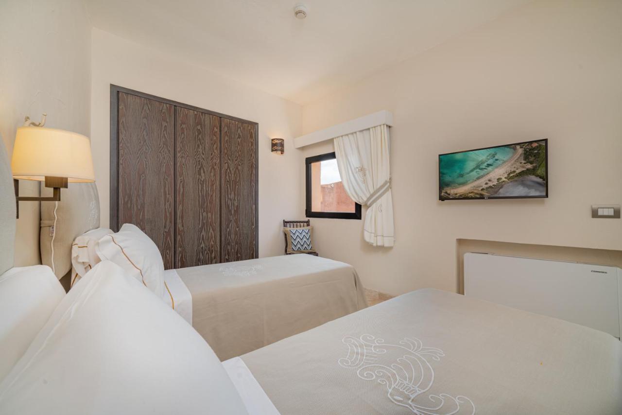 Prestige Two Bedroom Family Room Partial Sea View
