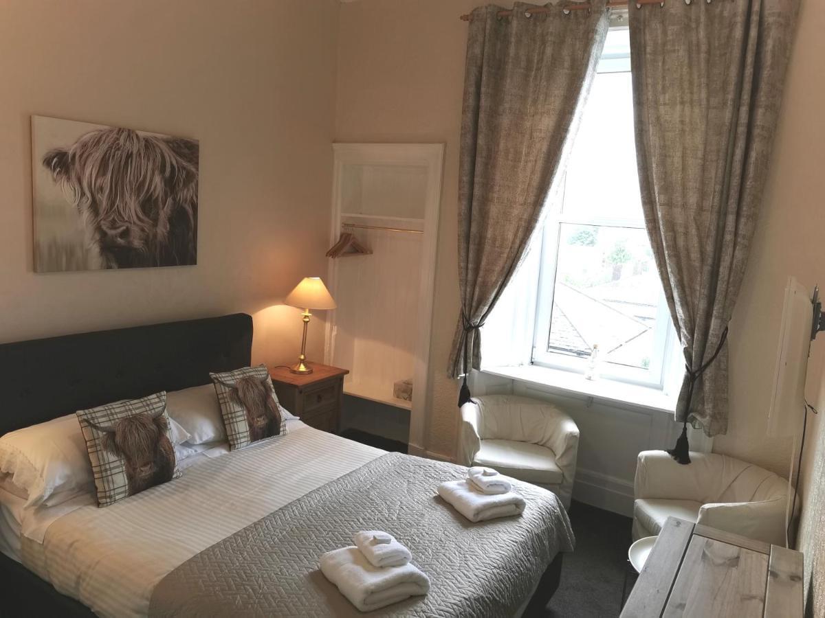 Double Room Private Bathroom