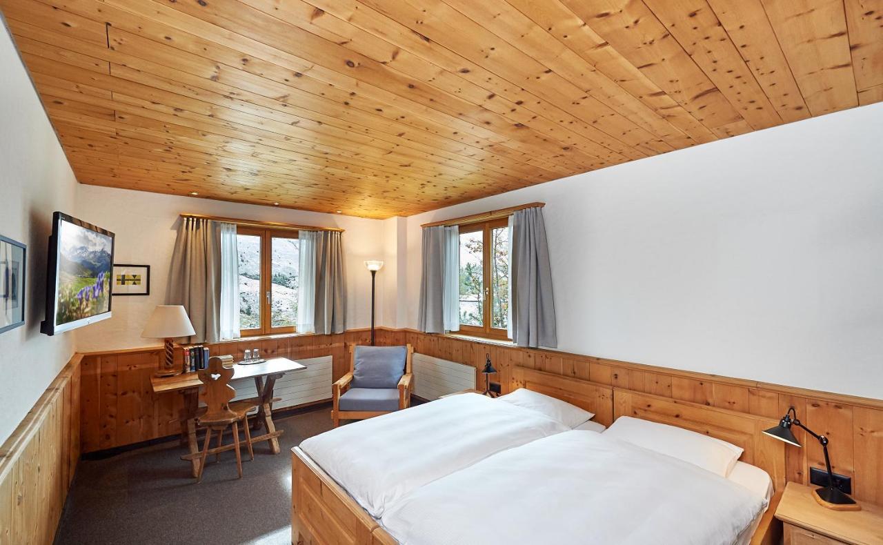 Corner Double Room