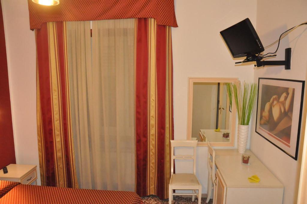 Single Room,1580783111:JPEG