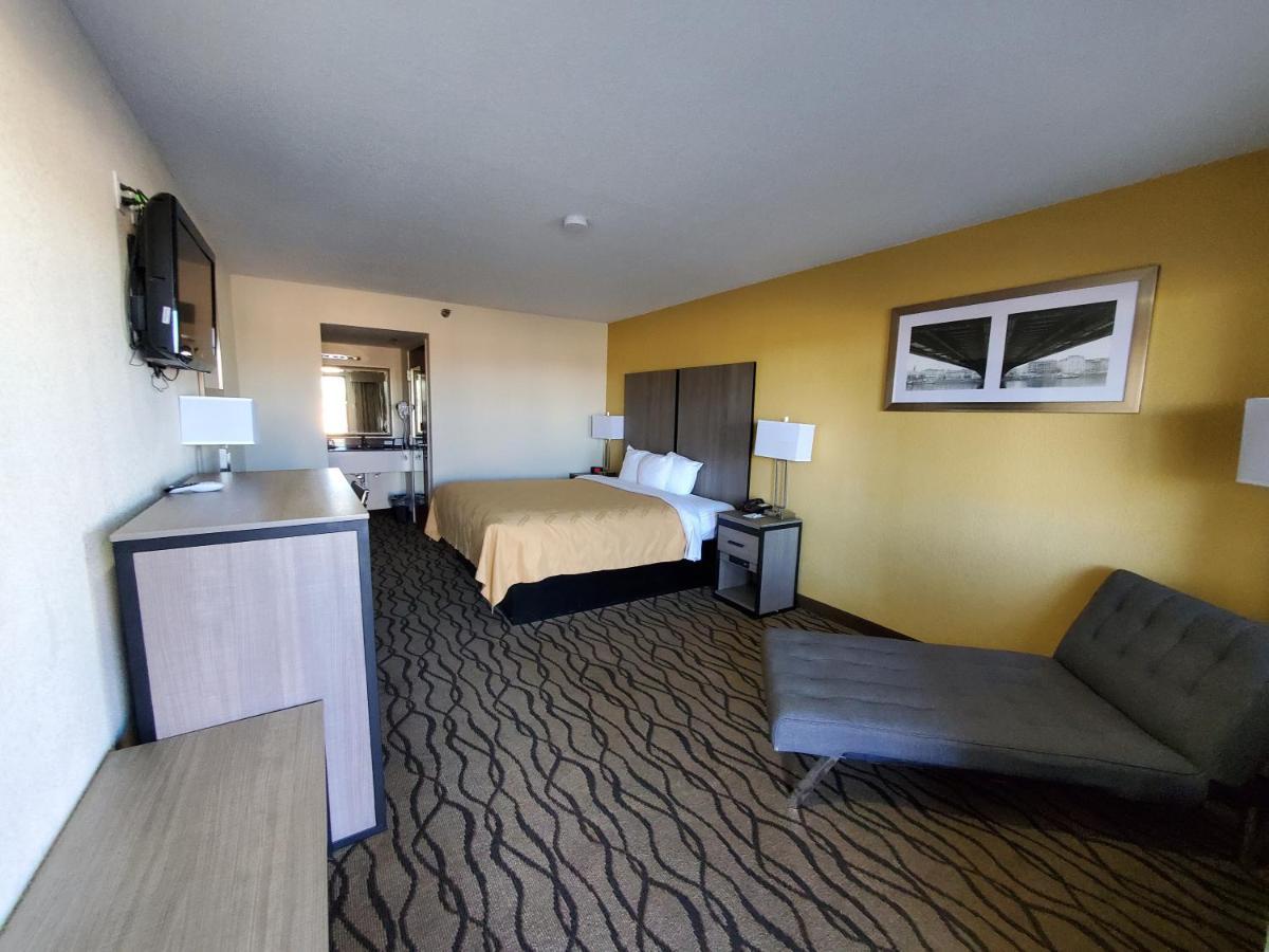 King Room - Non-Smoking,1281675568:JPEG