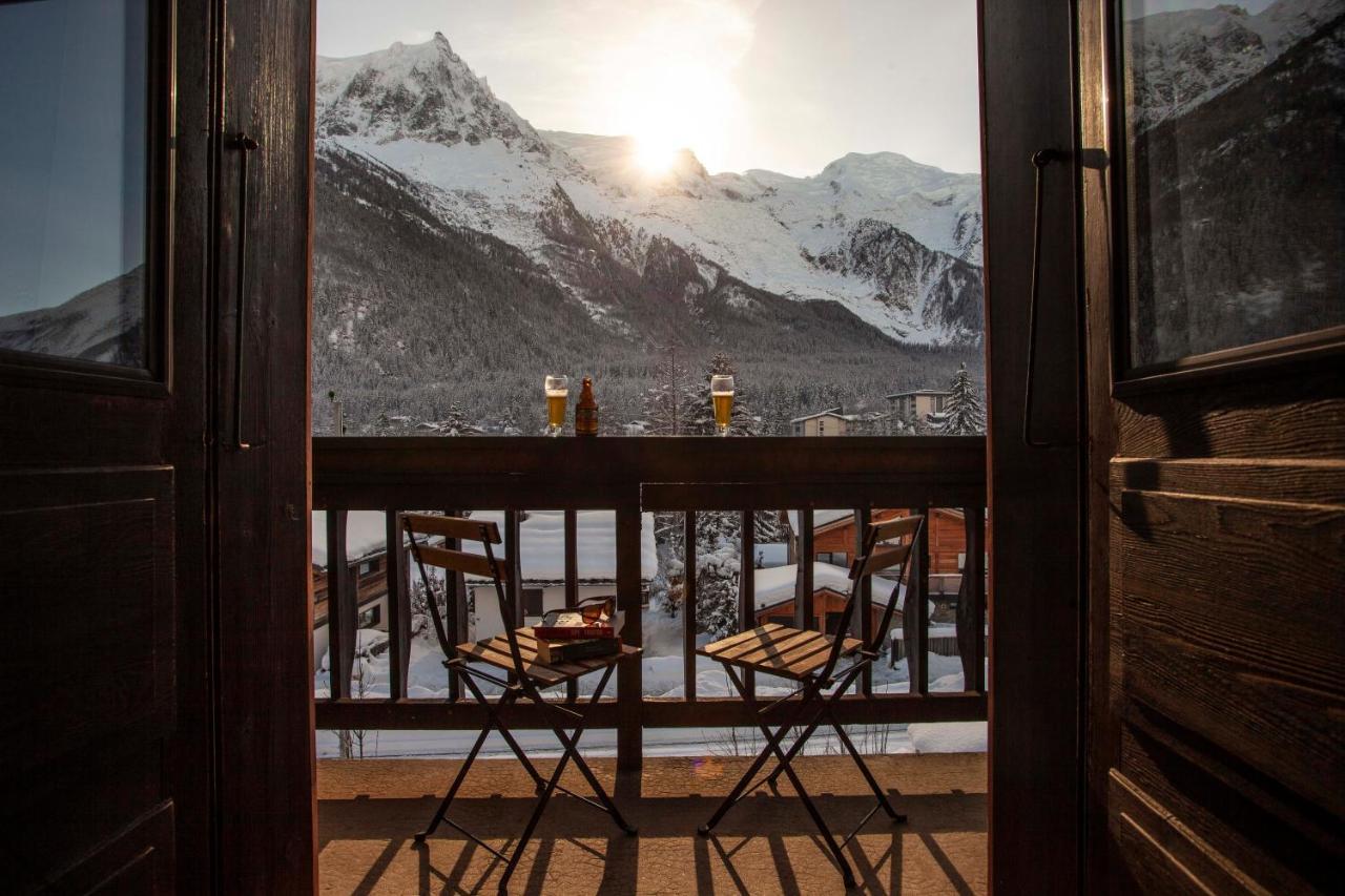 Camera Doppia con Letti Singoli con Balcone e Vista sul Monte Bianco