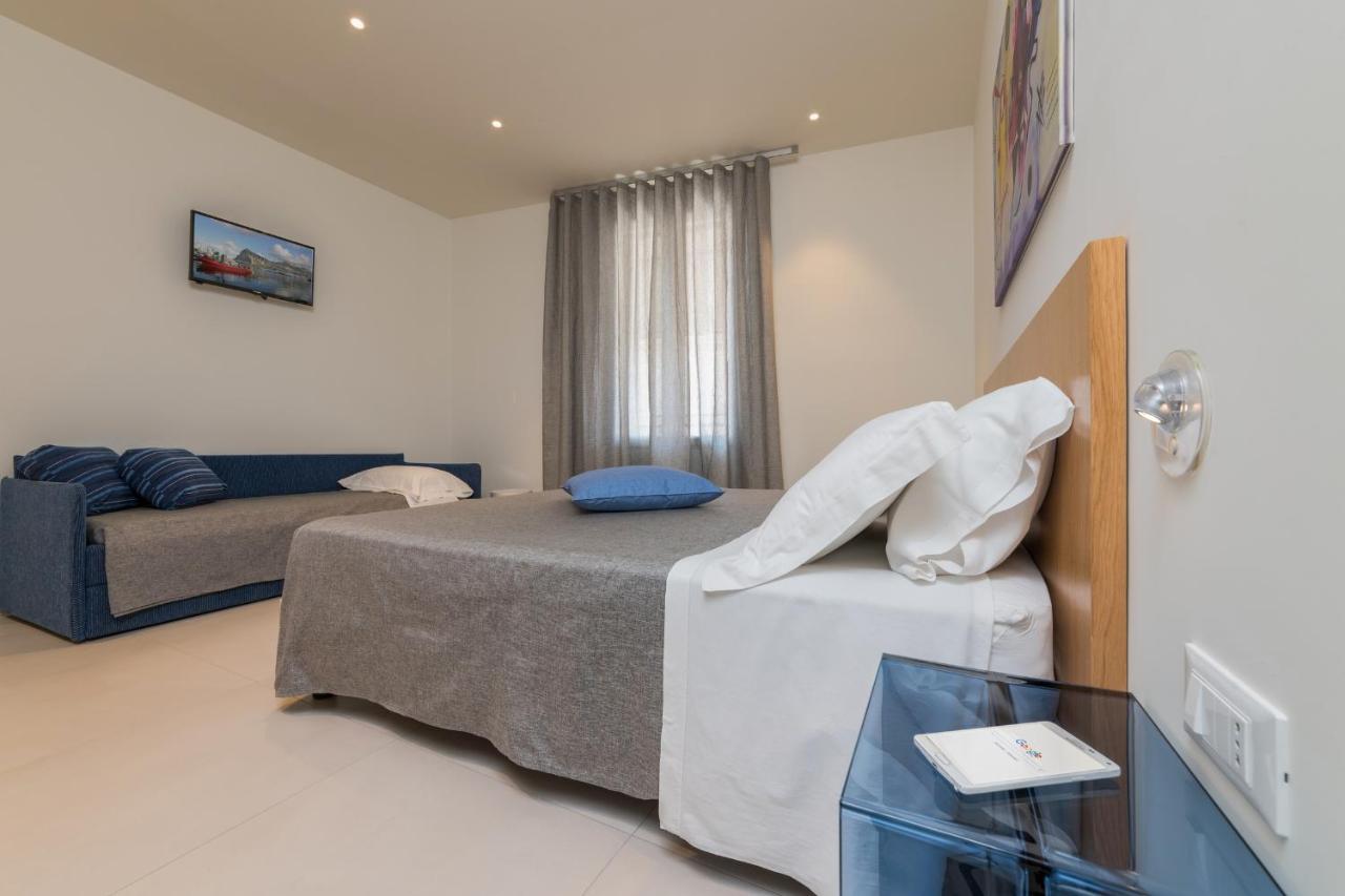 Triple Room Balcony