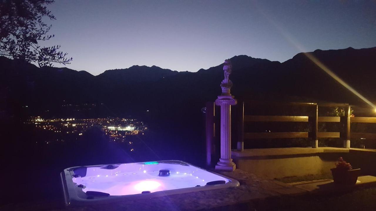 Deluxe Double Room with Castle View,1042352161:JPEG