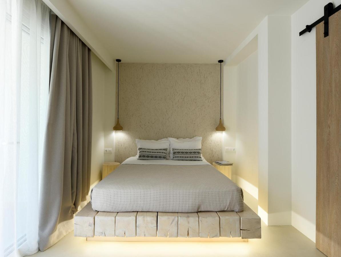 Premium Quadruple Room,1064254438:JPEG