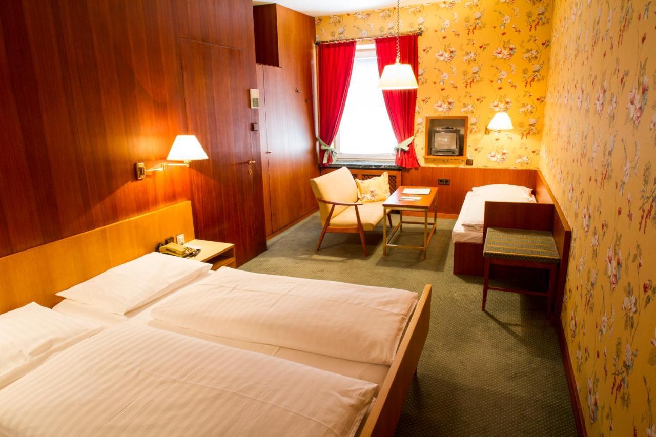 Triple Room,1114910592:JPEG