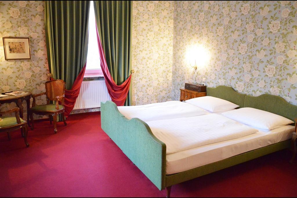 Double Room,109278498:JPEG