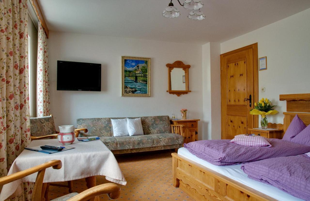 Double or Twin Room Terrace