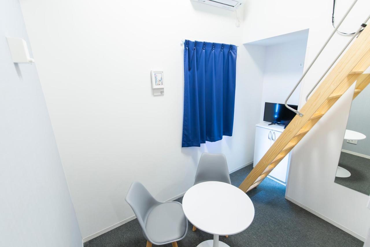 Small Double Room Loft Bed Layout Non-Smoking