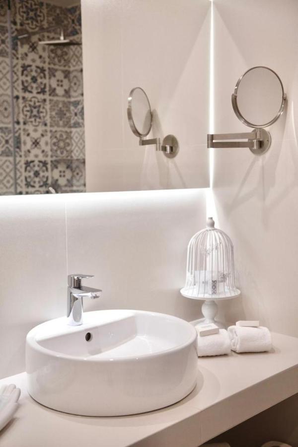 Single Room,1198582930:JPEG