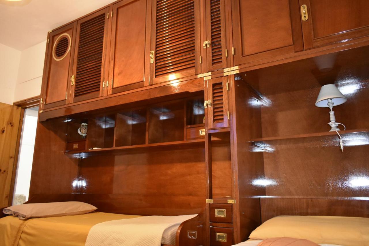 Quadruple Room Bath
