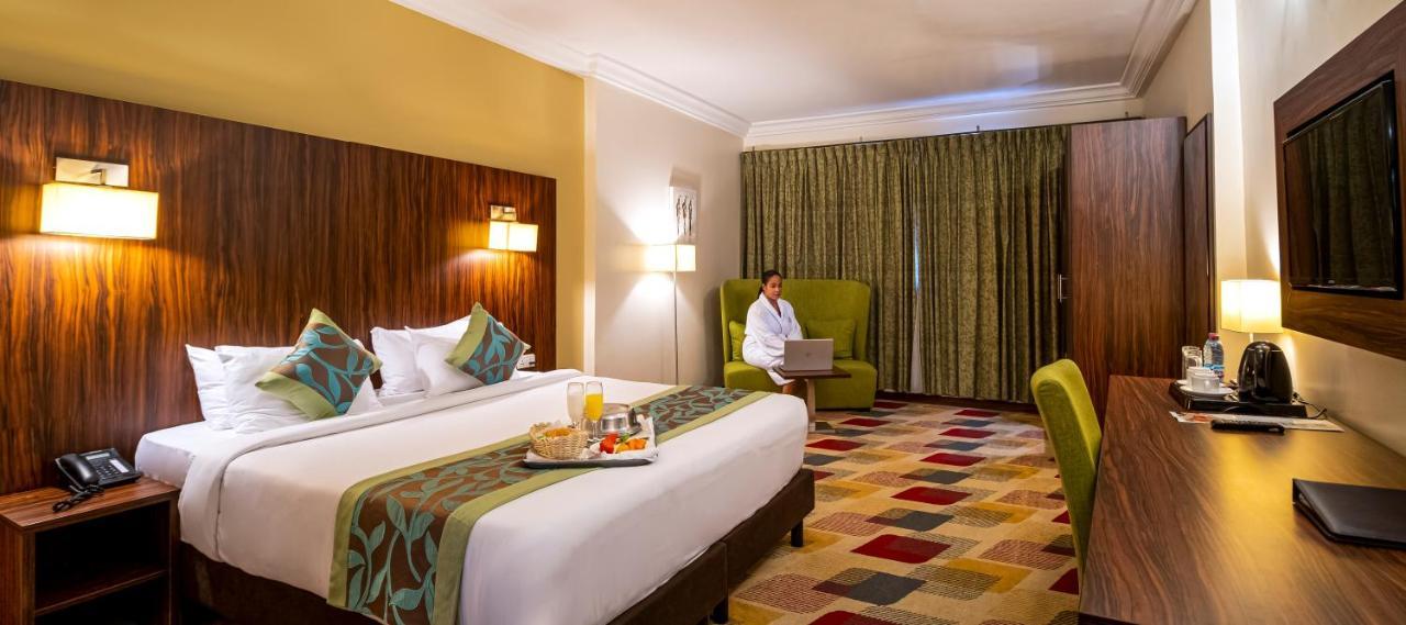 Junior Suite,1019656852:JPEG