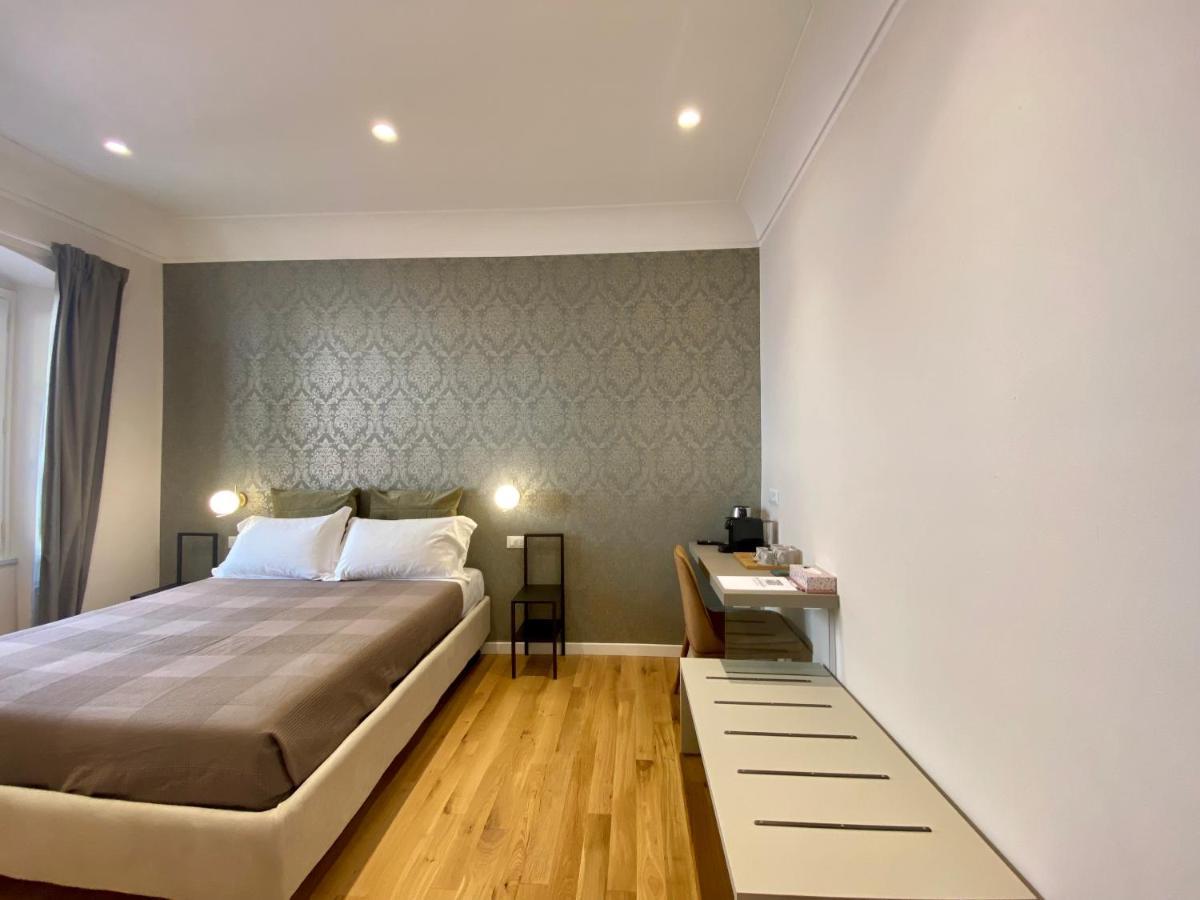 Double Room Private Bathroom