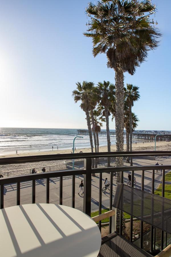 Standard Room Ocean Front