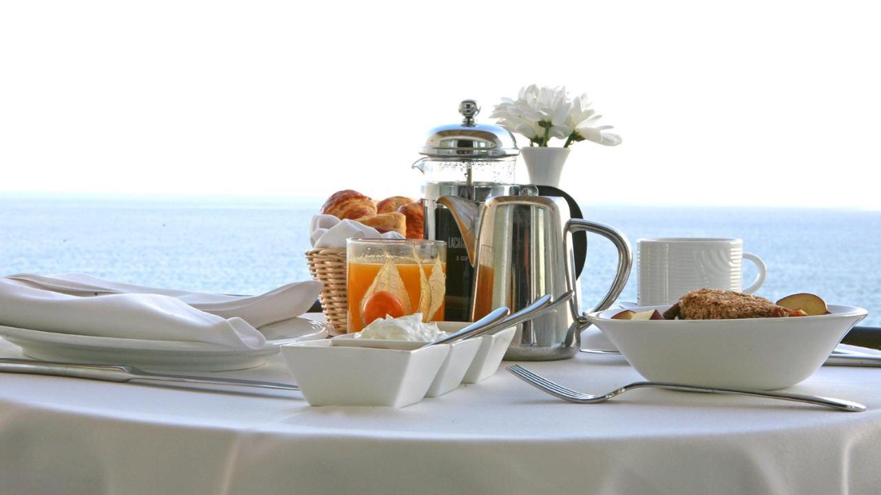 Habitación Superior con terraza - Vistas al mar