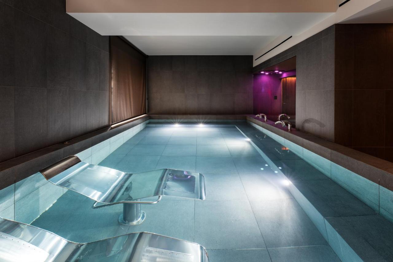 Deluxe Double Room Aliados View Spa Access