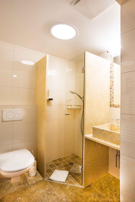 Single Room,115600145:JPEG
