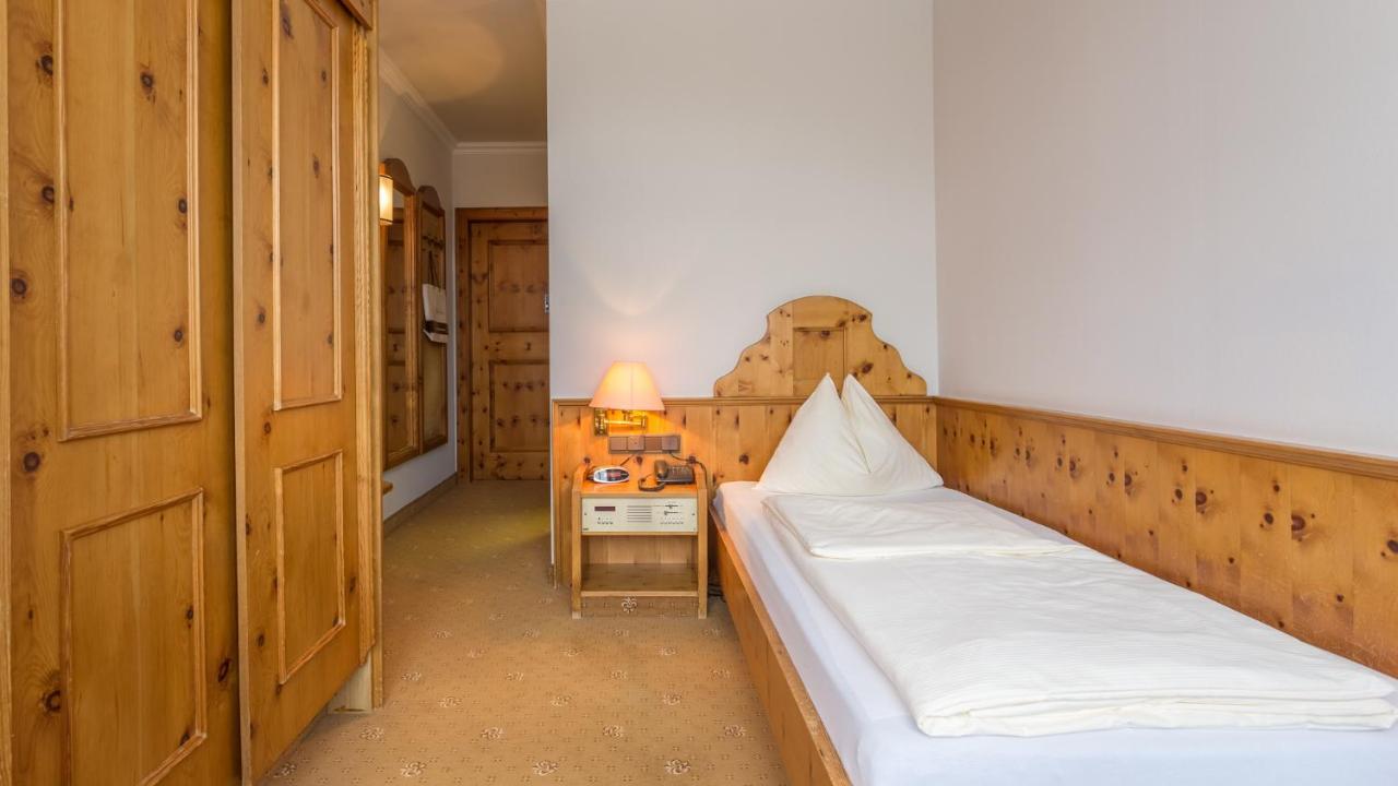 Single Room,1161953415:JPEG
