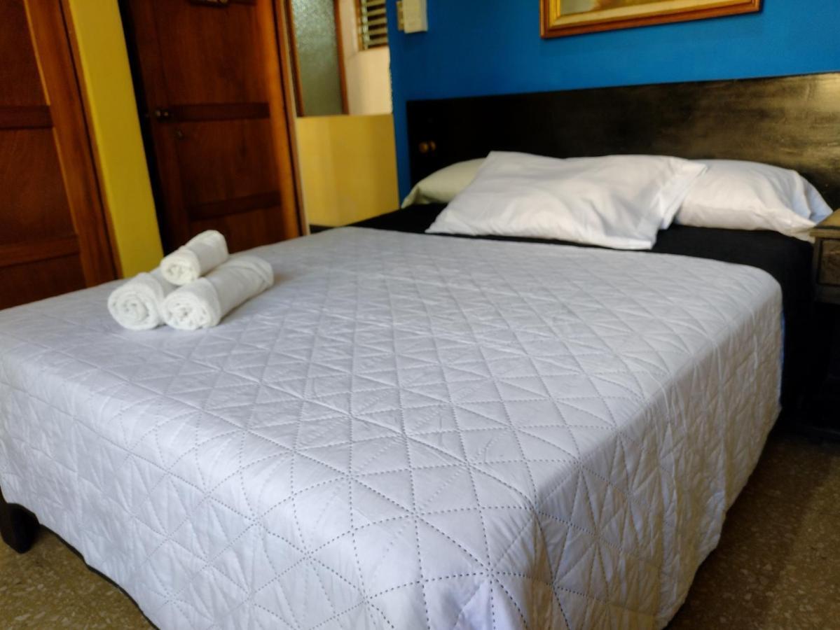 Standard Double Room,1182427567:JPEG