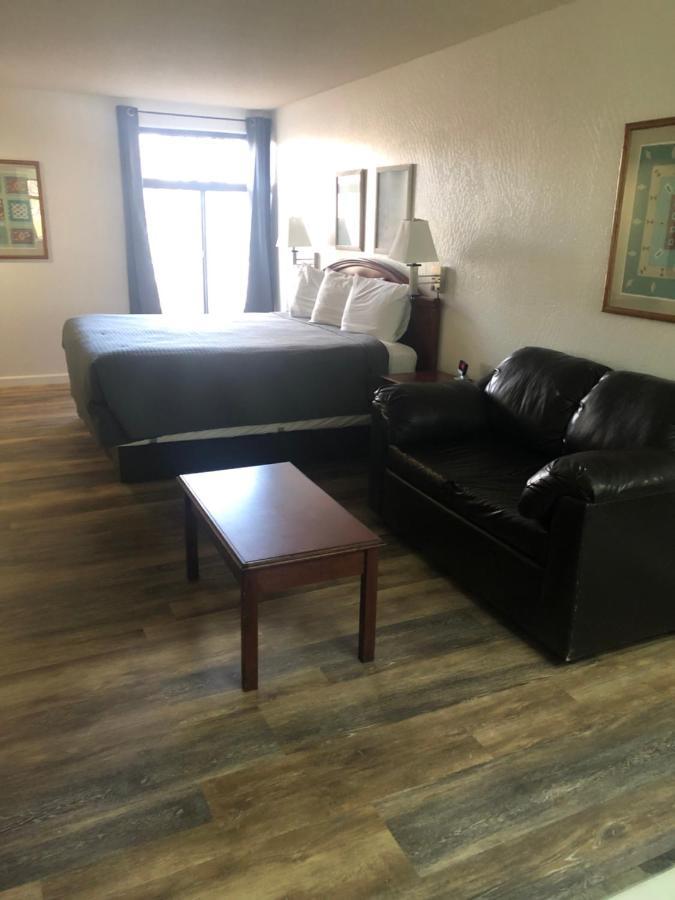 King Room,1184484325:JPEG