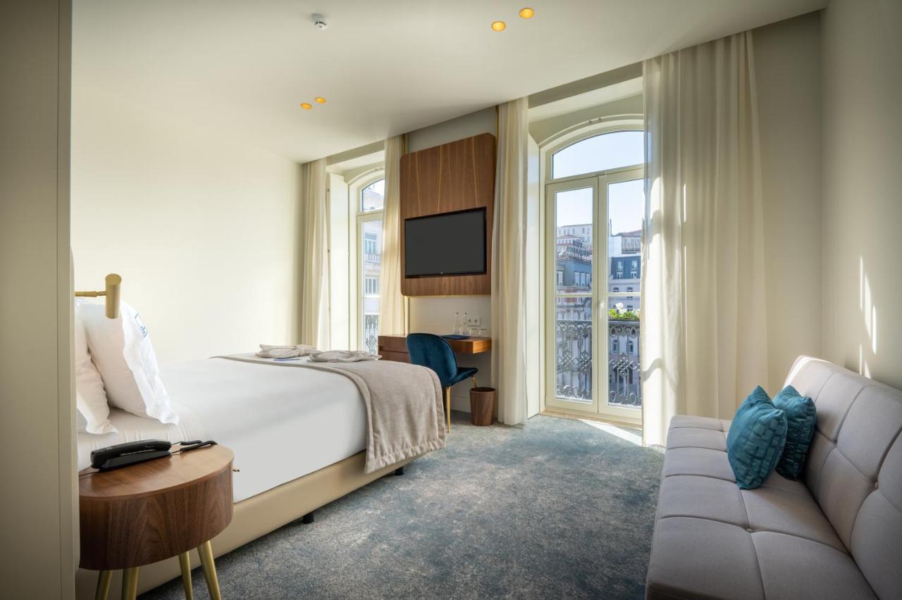 Deluxe Double or Twin Room City View
