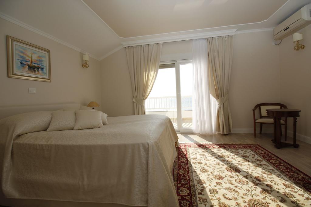 Suite Balcony Sea View