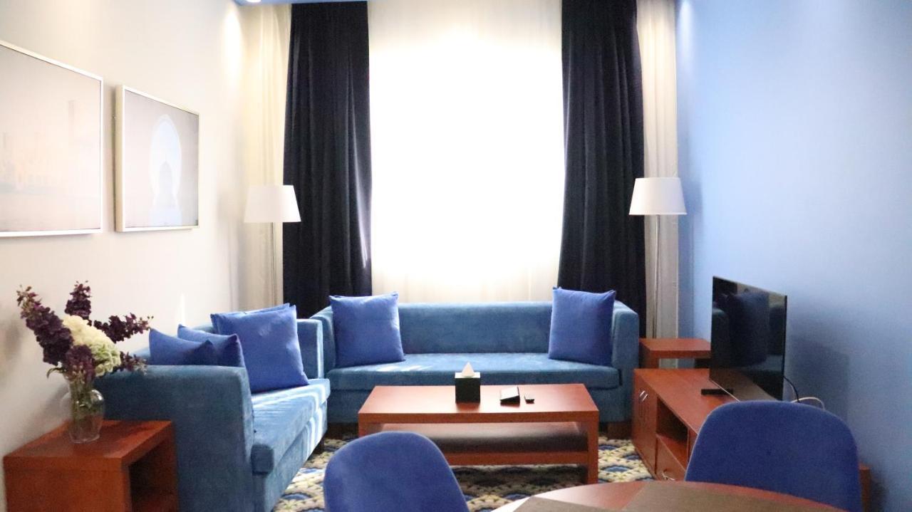 Two-Bedroom Apartment,1189804828:JPEG