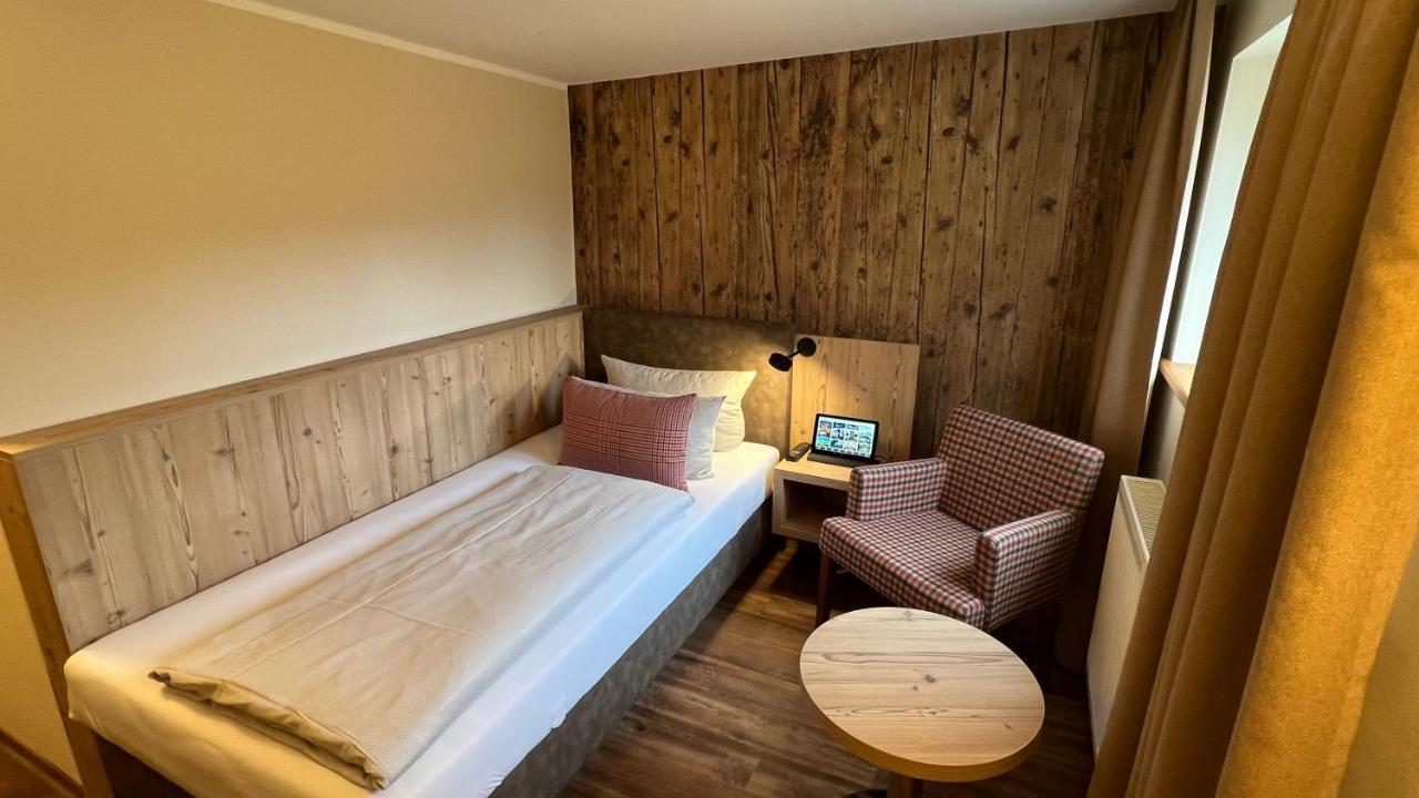 Single Room,1248409312:JPEG