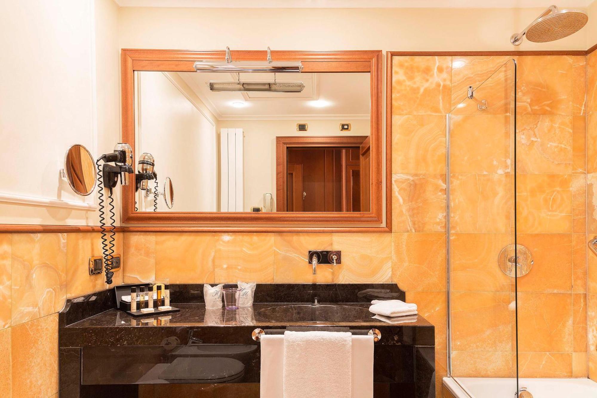 Classic Double or Twin Room