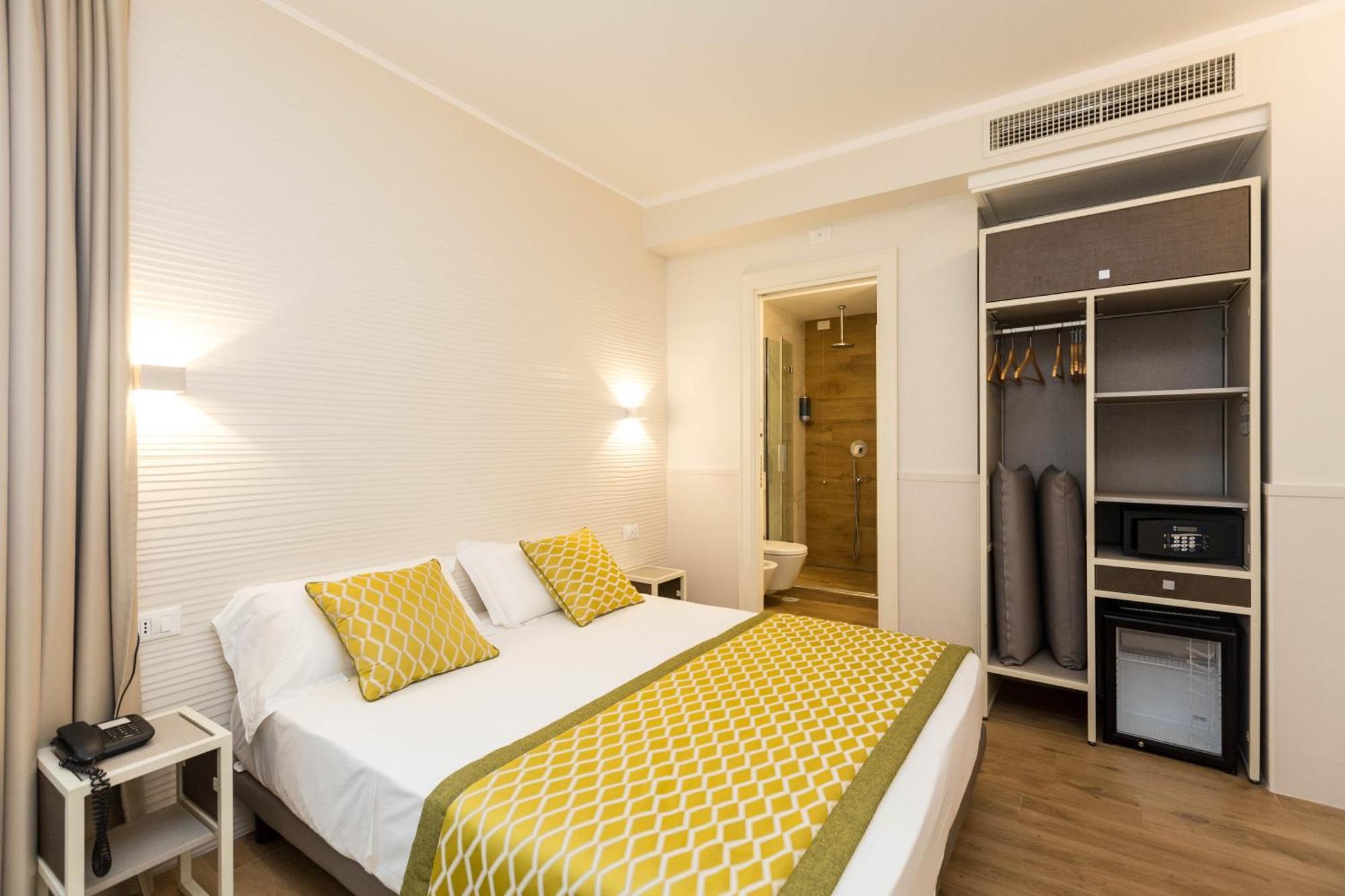 Superior Double or Twin Room,1765156025:JPEG