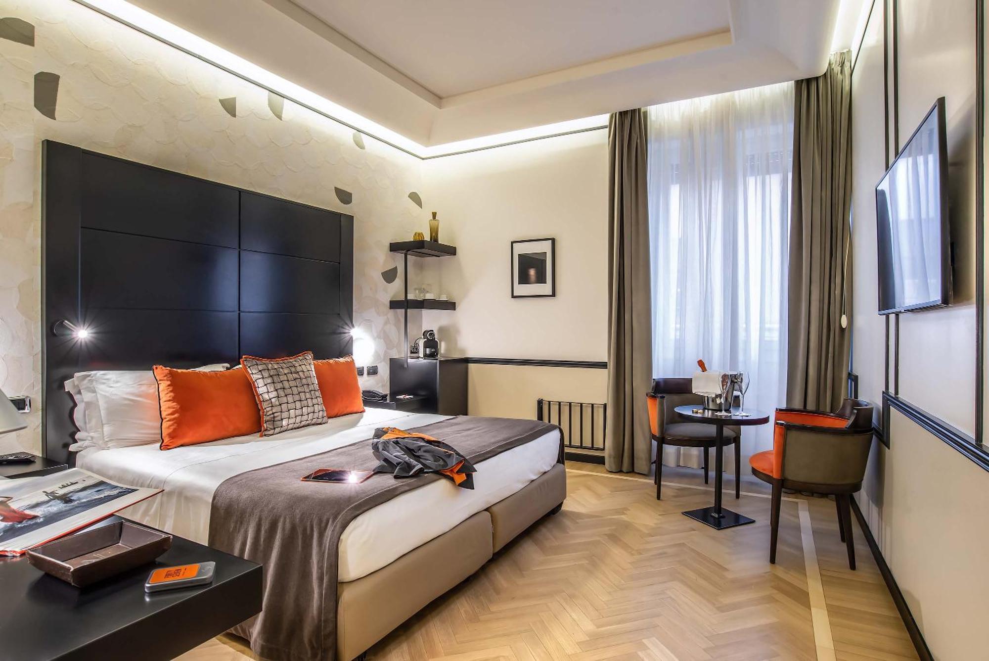 Deluxe Double or Twin Room City View