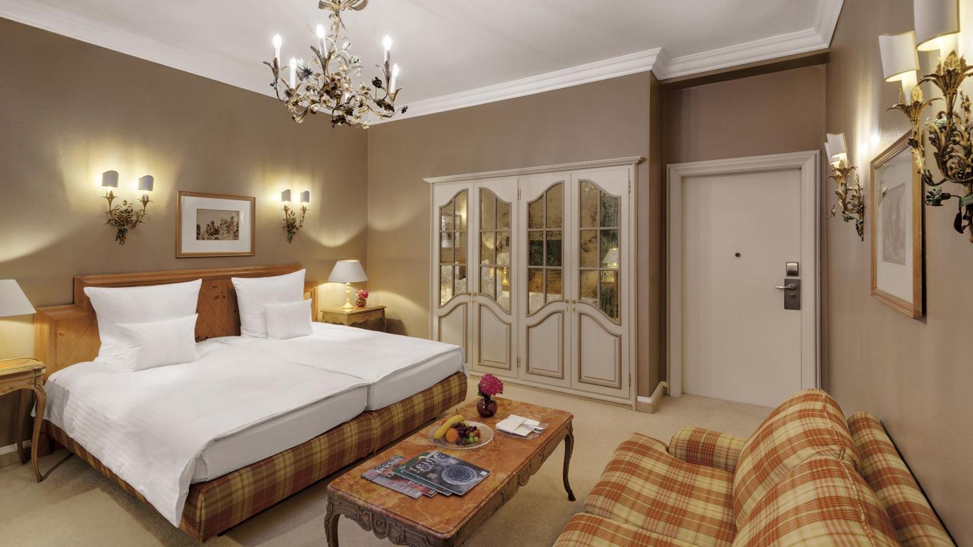 Classic Double Room