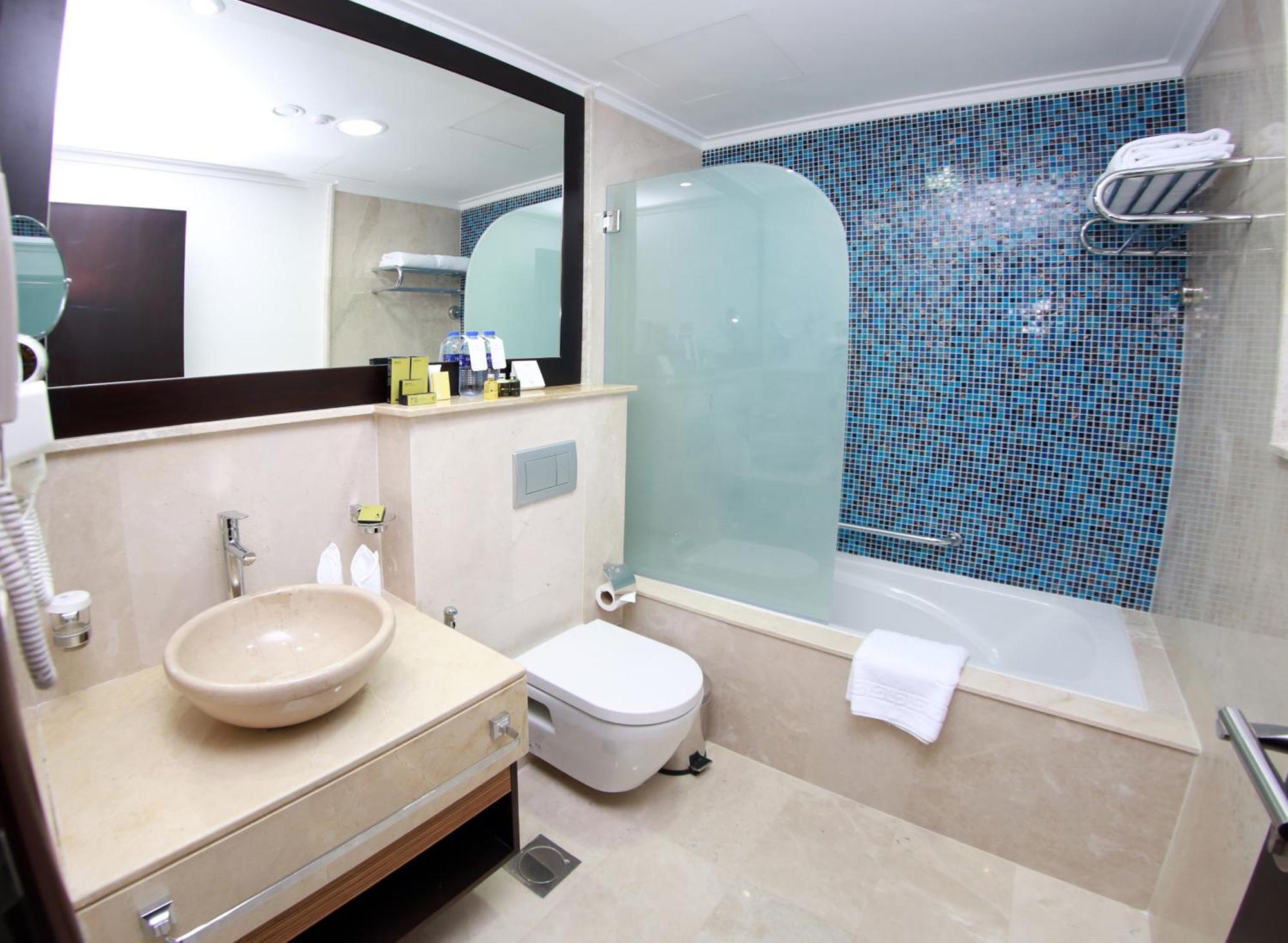 Premium Double or Twin Room,1440456469:JPEG