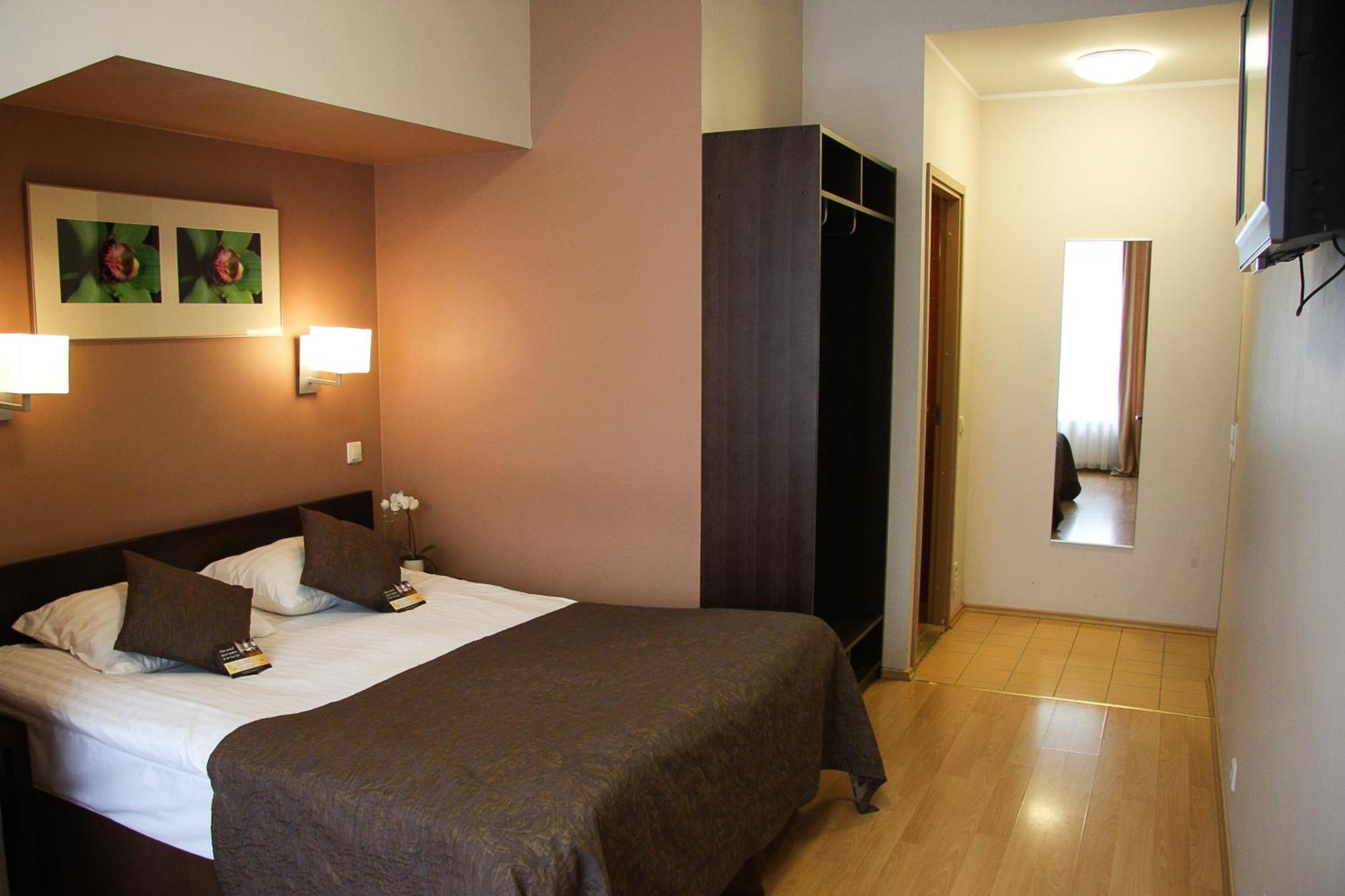 Double or Twin Room Street View