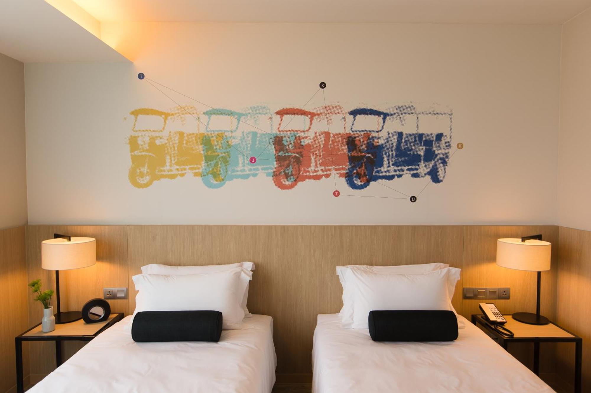 Deluxe Twin Room