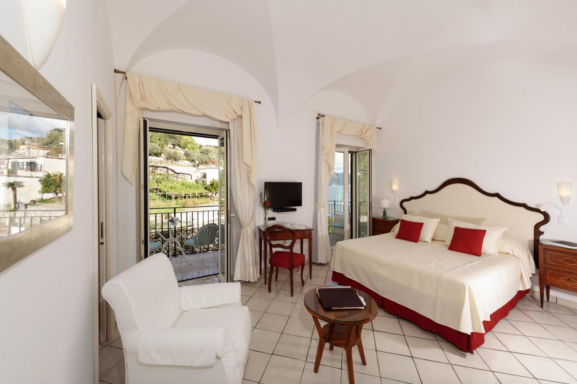 Standard Double or Twin Room Partial Sea View