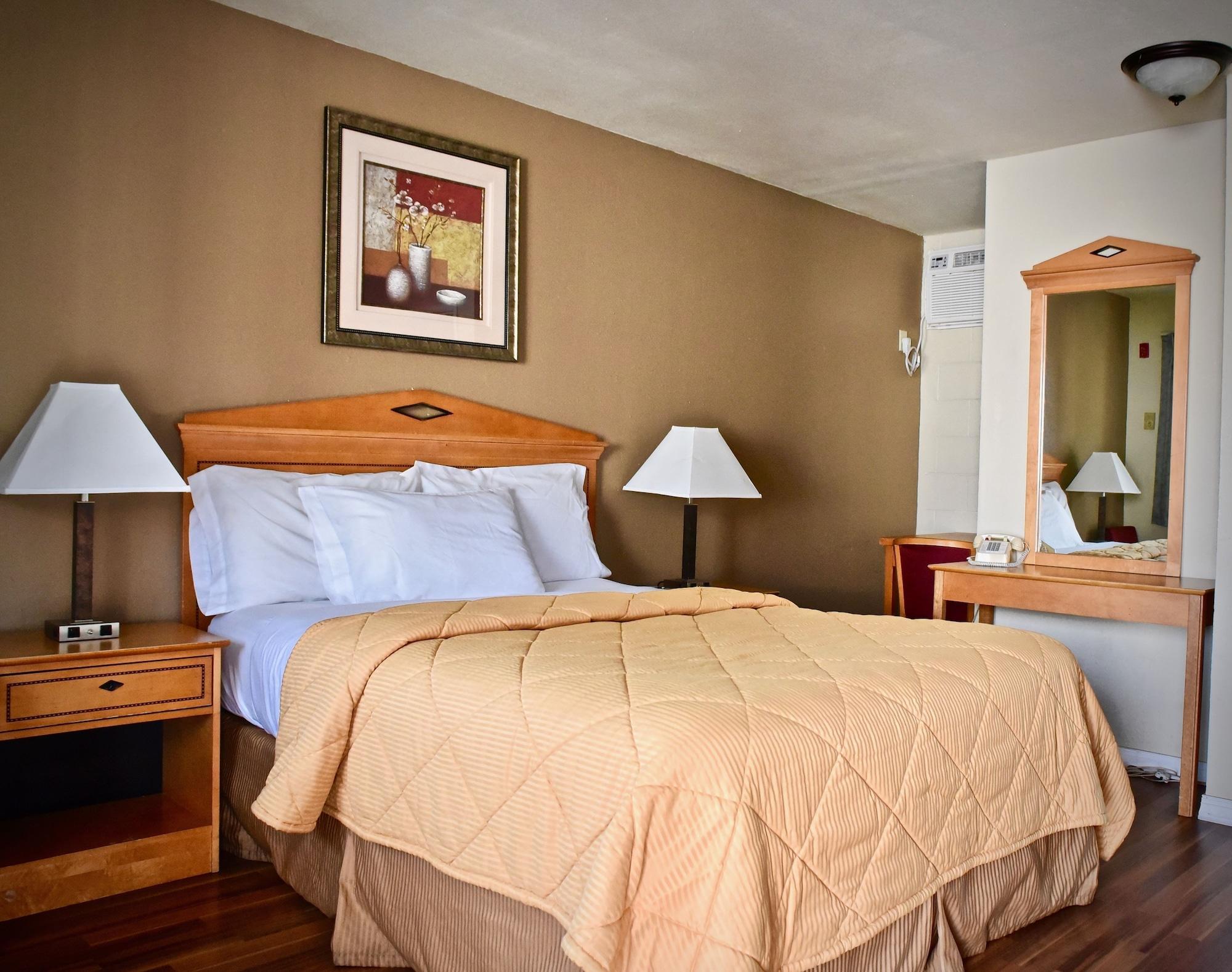 Queen Room