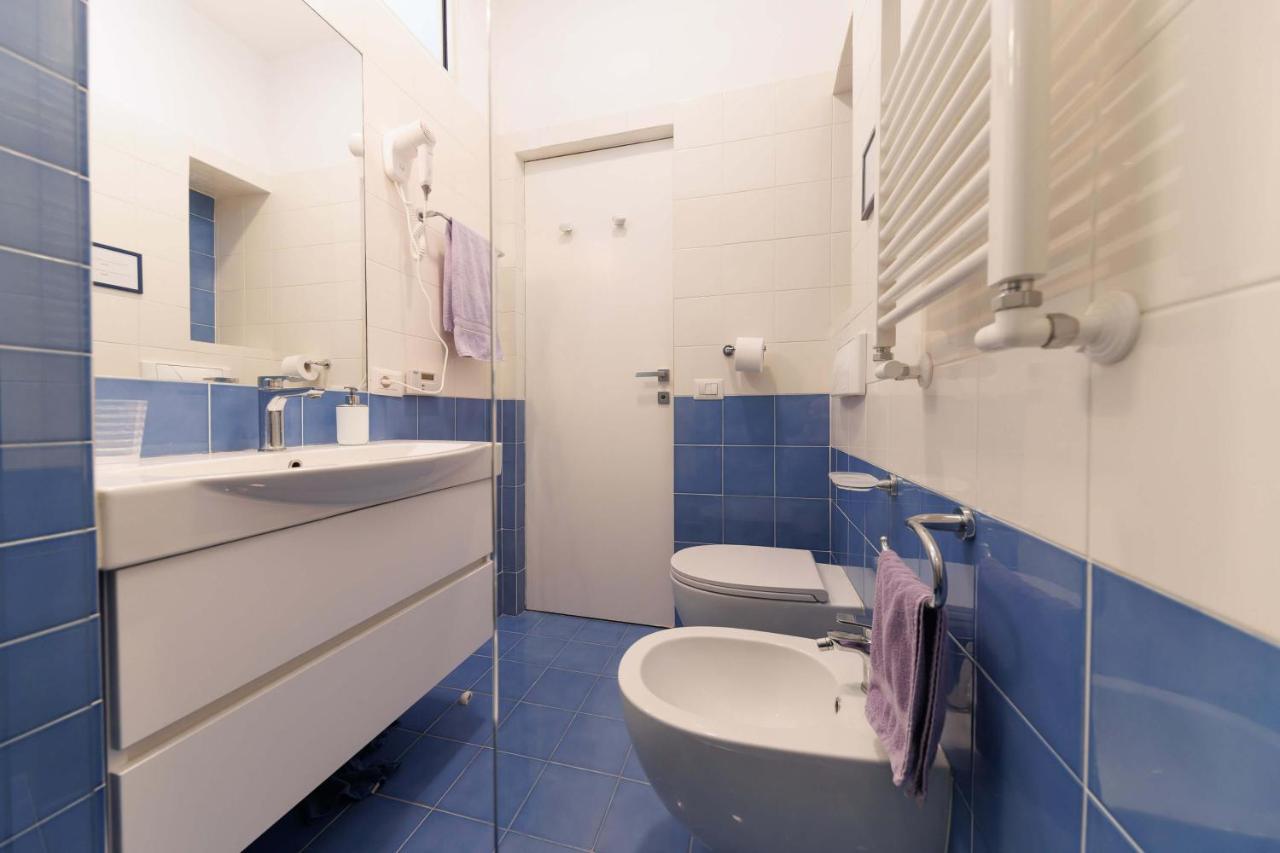 Triple Room Private Bathroom