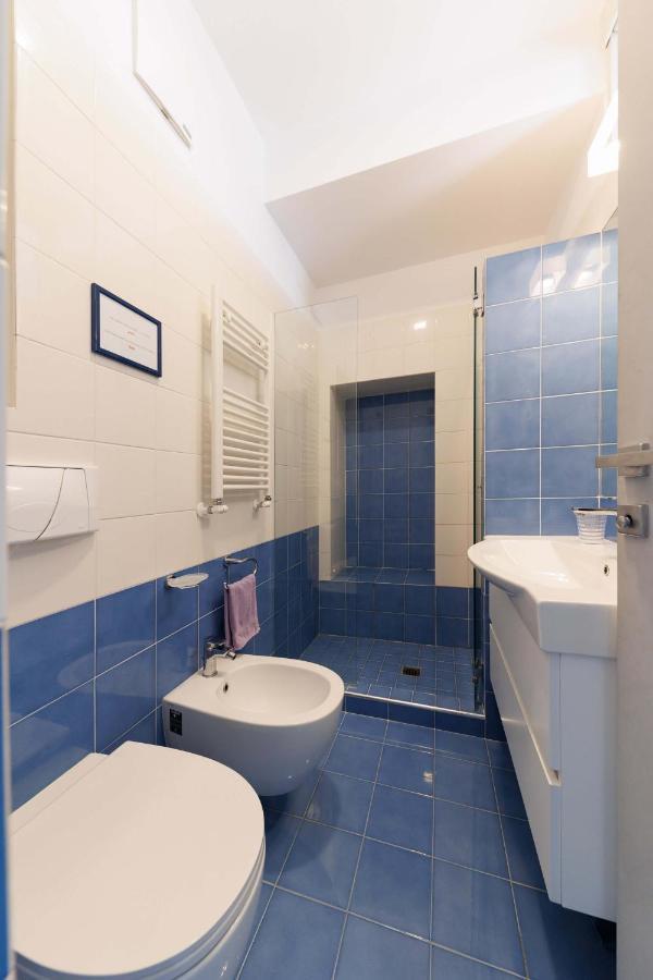 Triple Room Private Bathroom