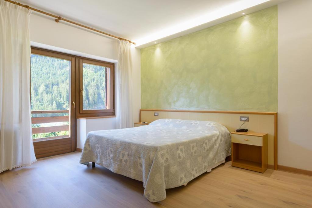 Double Room,1259190004:JPEG