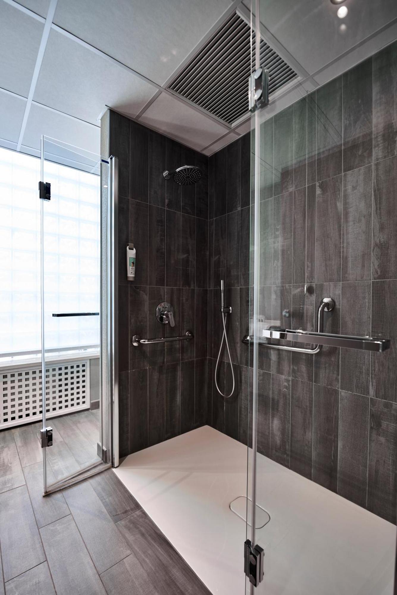 Premium Triple Room,1716987274:JPEG