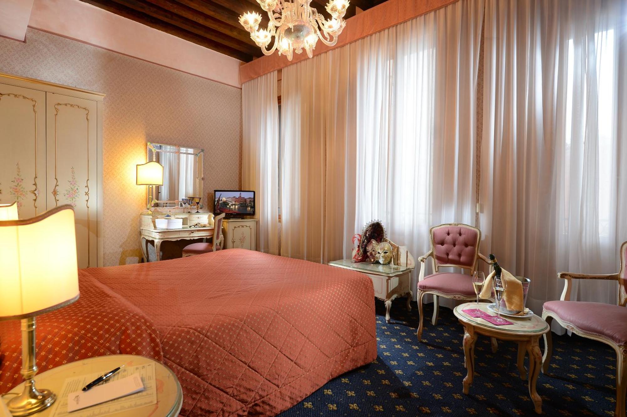 Chambre Triple Classique - Non-Fumeurs