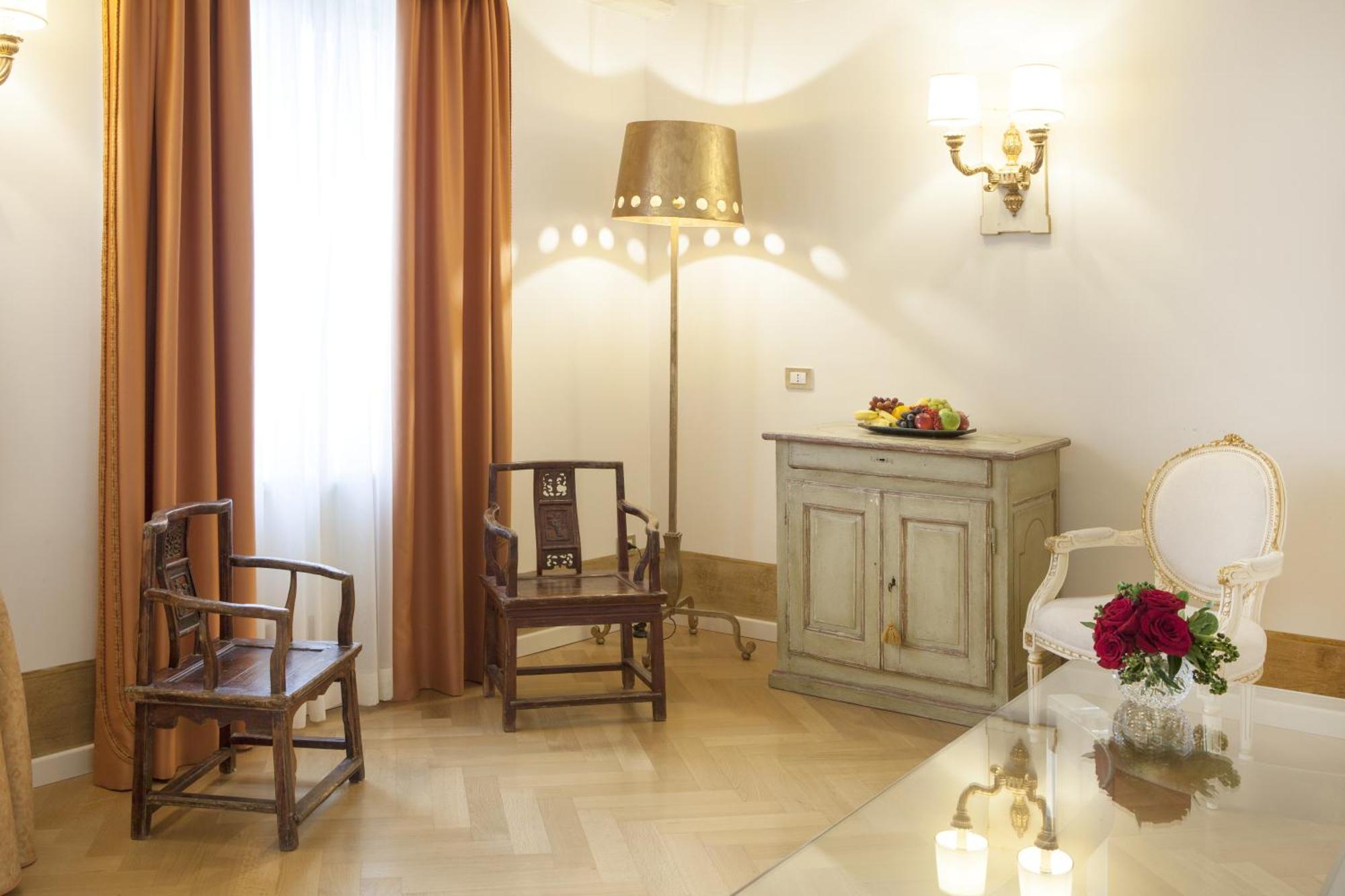 Luxury Suite Terrace