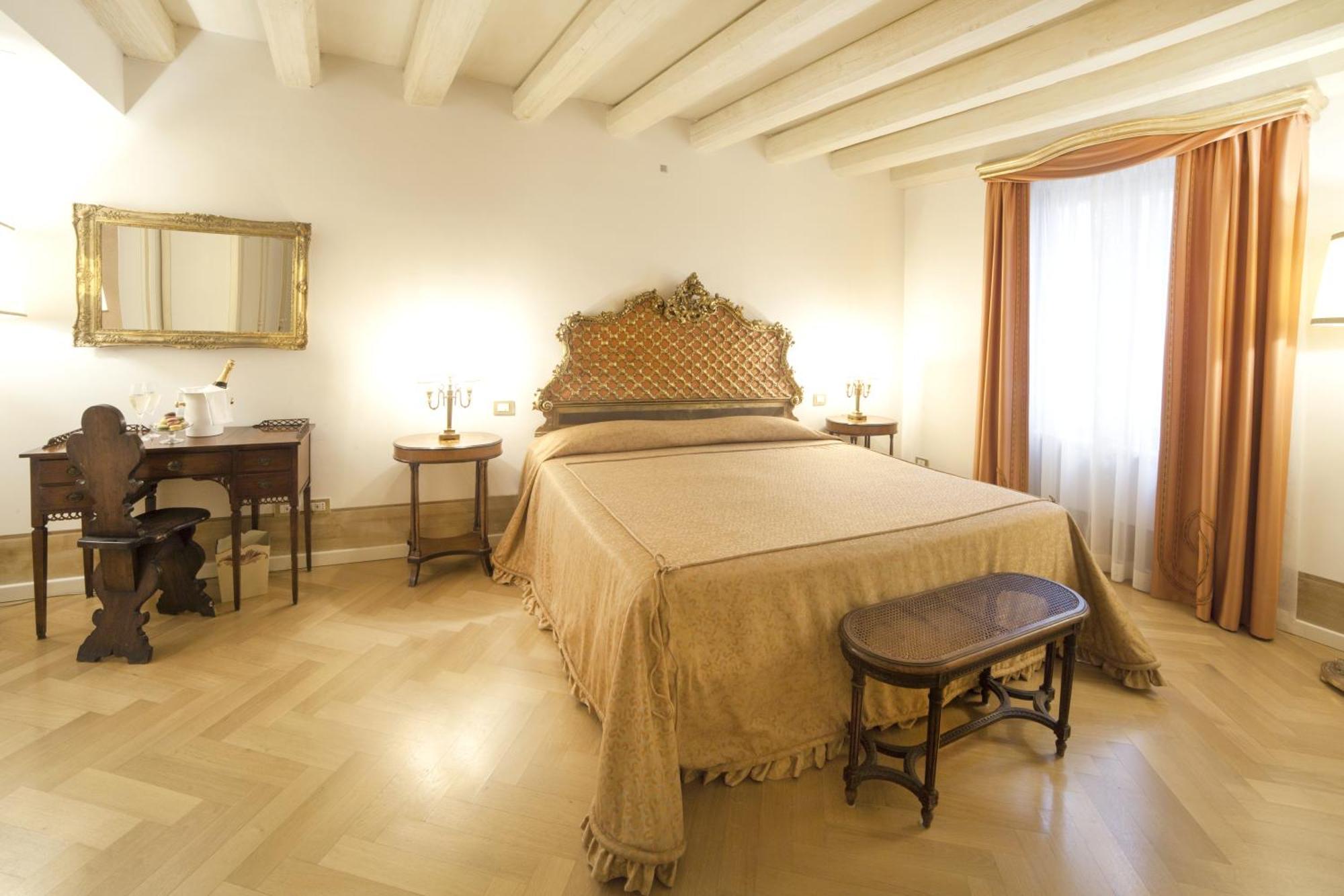 Luxury Suite Terrace