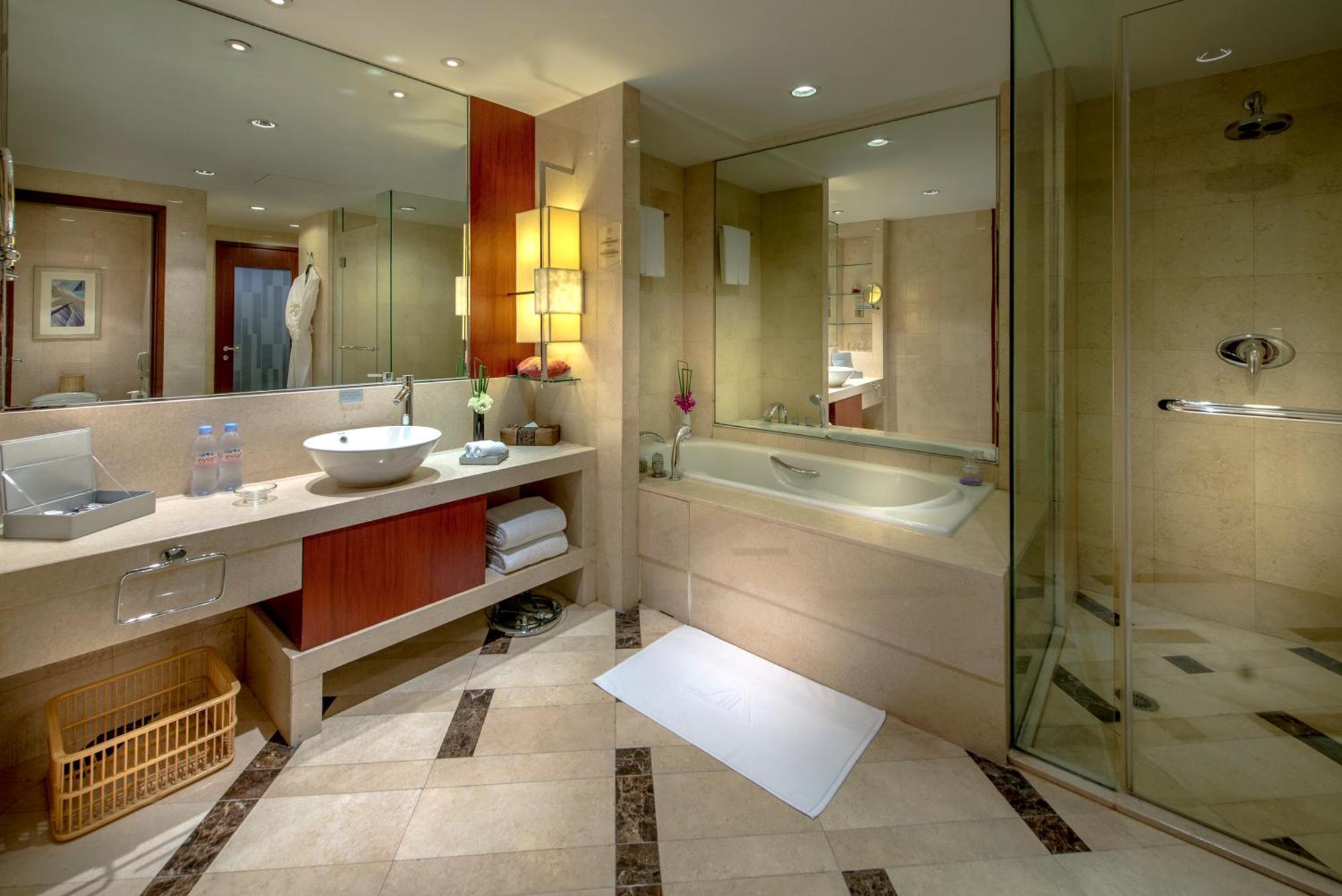 Business Suite,1277559955:JPEG