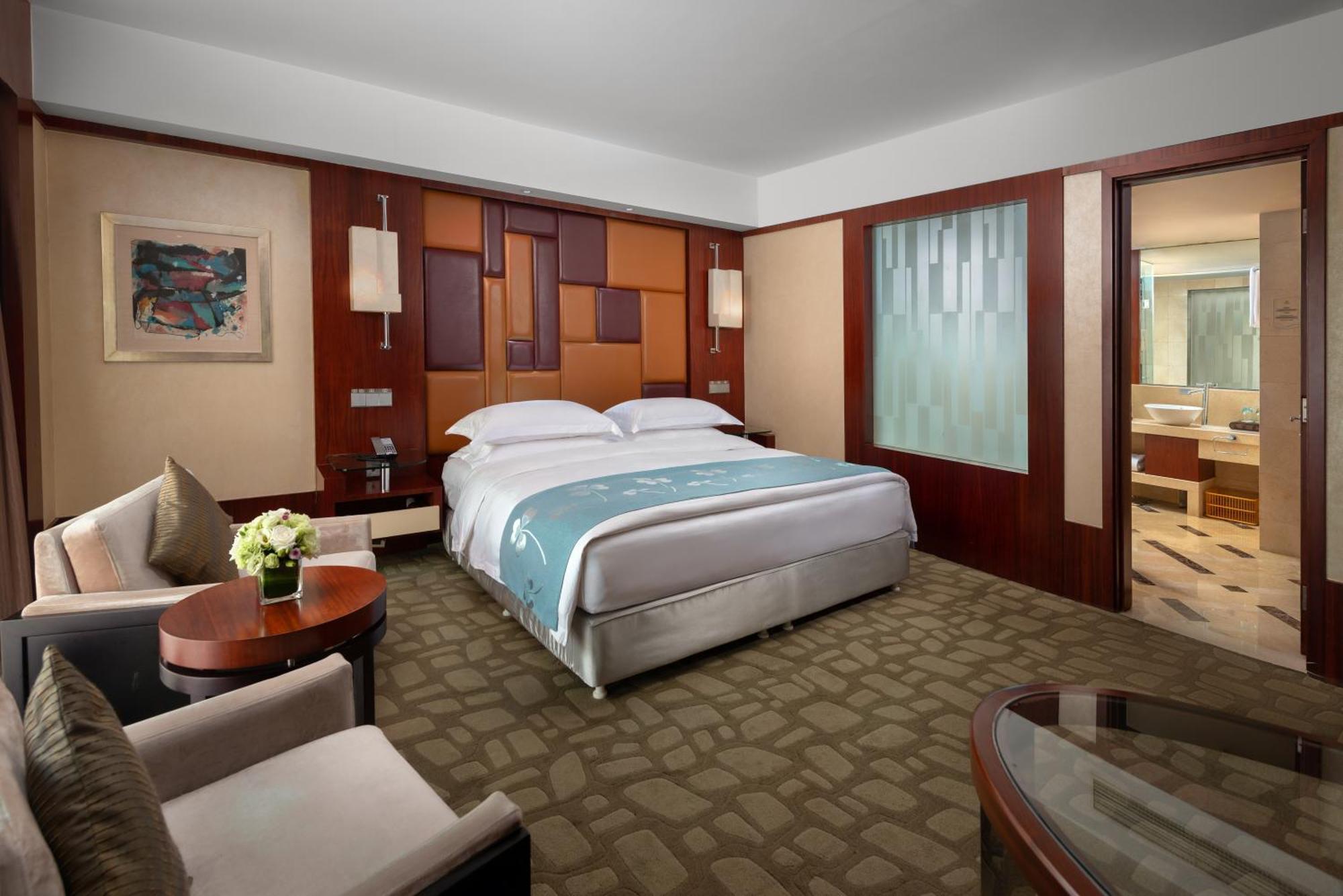 Executive Deluxe King Room