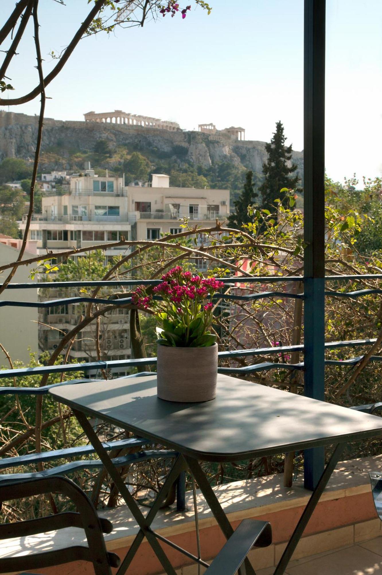Triple Room Acropolis View