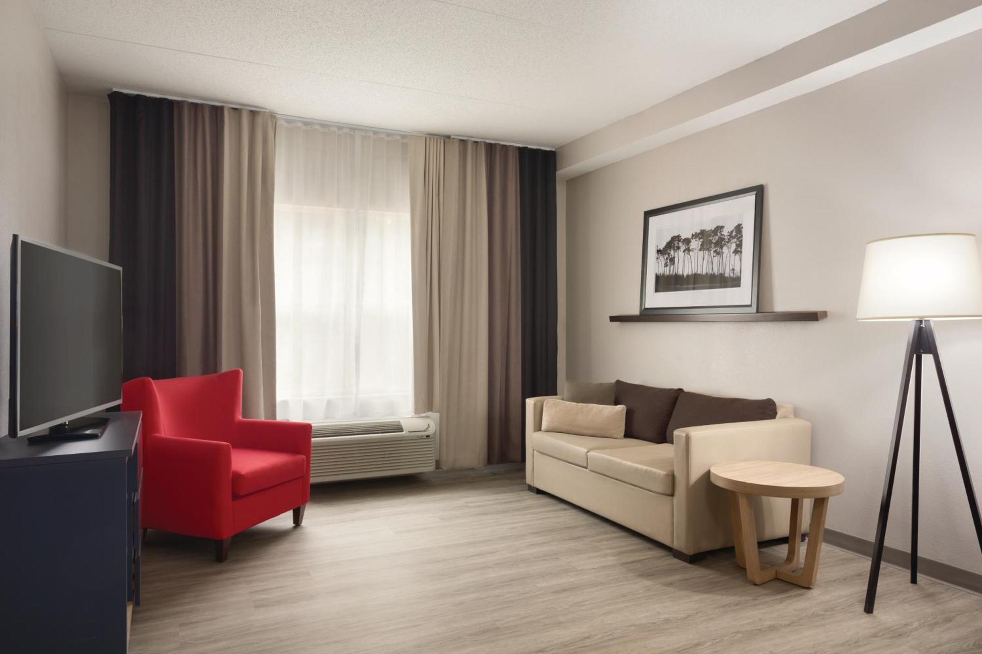 One-Bedroom King Suite Non-Smoking