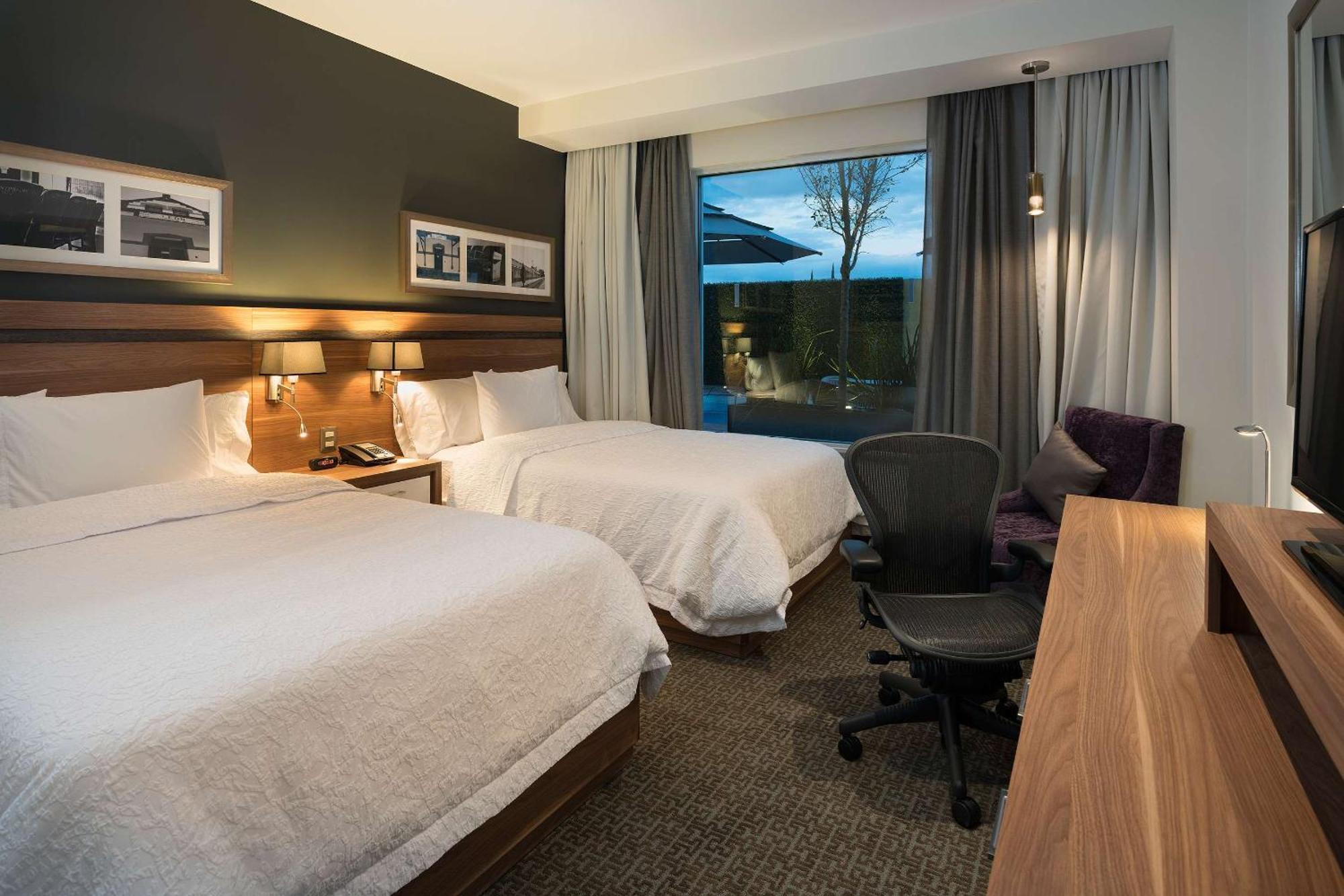 Double Room with Two Double Beds - Non-Smoking,1551226924:JPEG