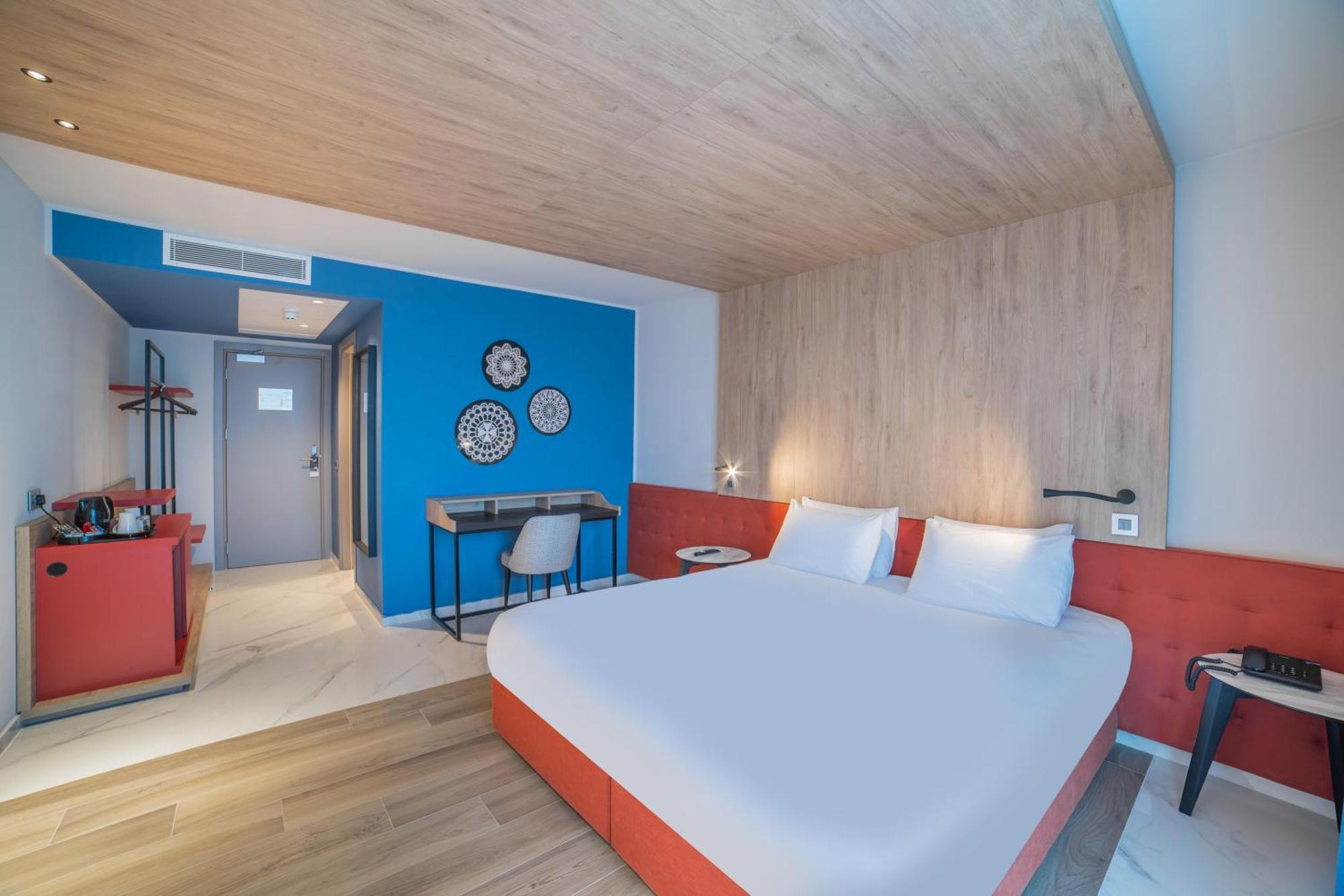 Standard Double or Twin Room Balcony,1284658810:JPEG